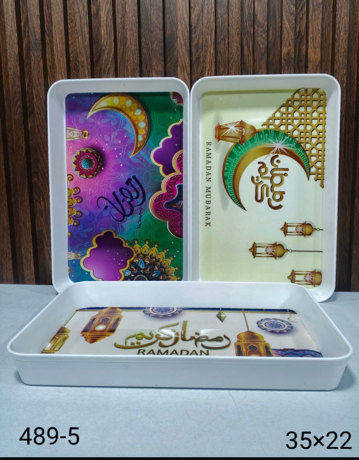 12 trays 35x22