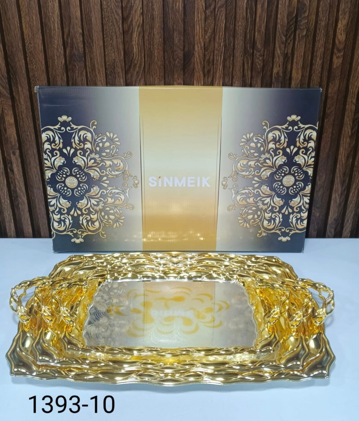 Golden tray set